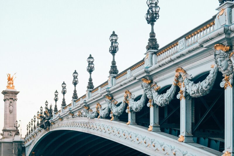 Close-up of the ornate garlands and lamp posts on Pont Alexandre III