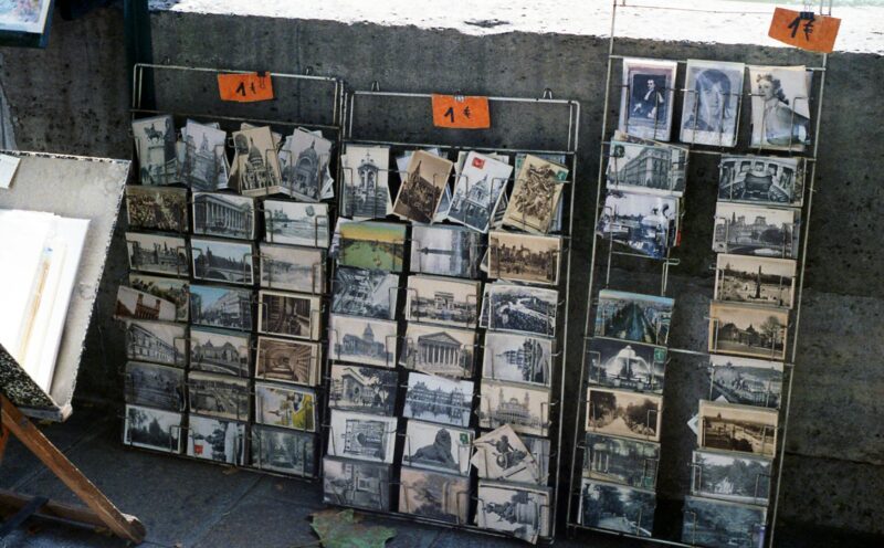 Vintage black-and-white Paris postcards from bouquinistes – a nostalgic souvenir from Paris